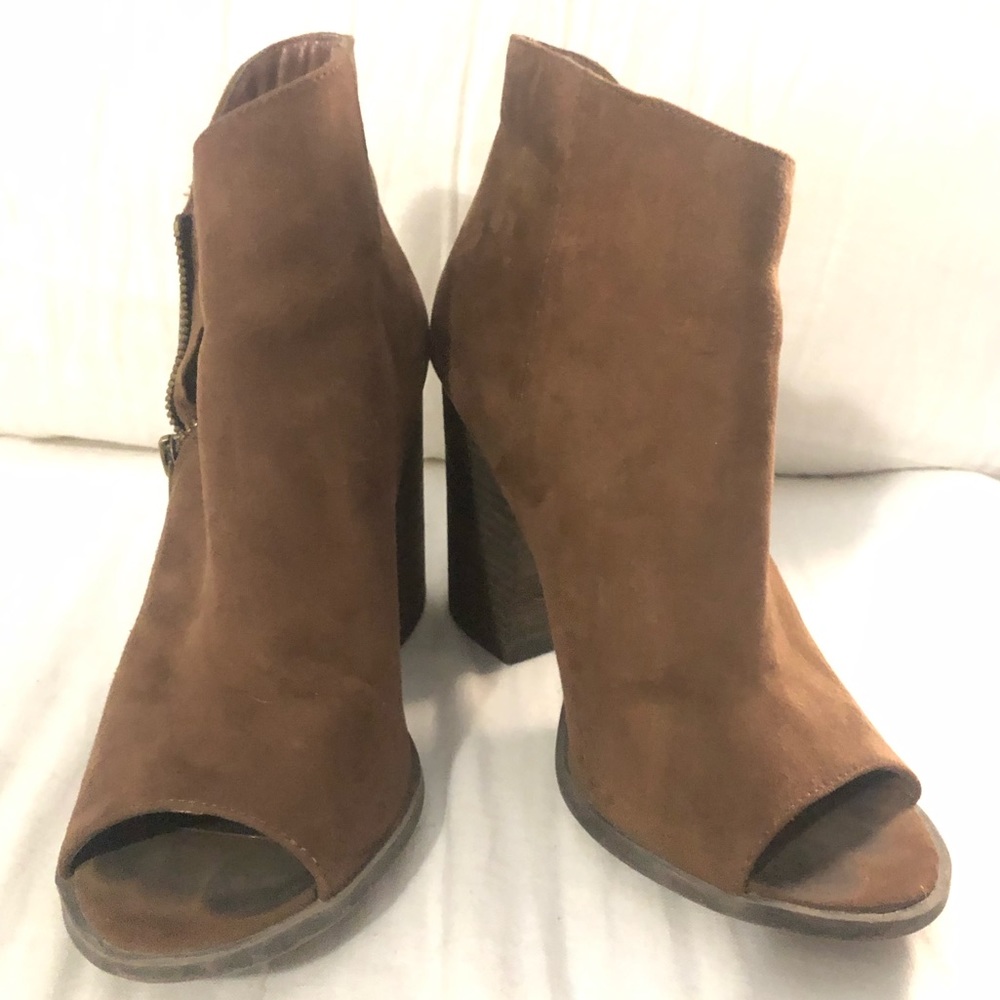 Carlos Santana brown suede zip bootie 7 - Picture 2 of 4